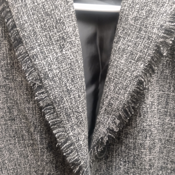 Business Blazer/Top - Picture 3 of 5